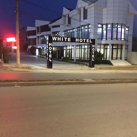 Hotelwhite Gjilan Esterno foto
